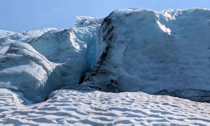 マティアー氷河の画像